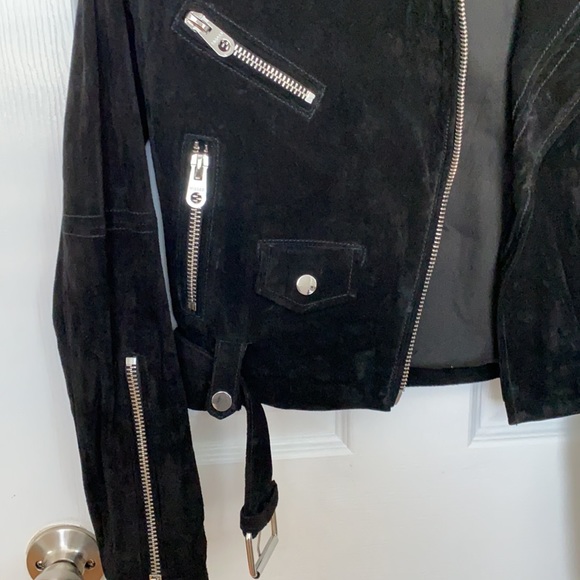 Jacket - Picture 3 of 4